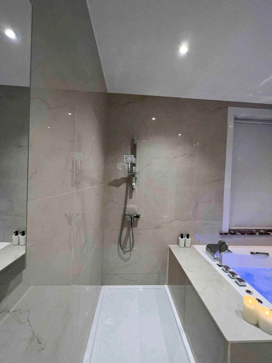 Sublime Appartement Calme Cosy & Jacuzzi Brüsszel Kültér fotó